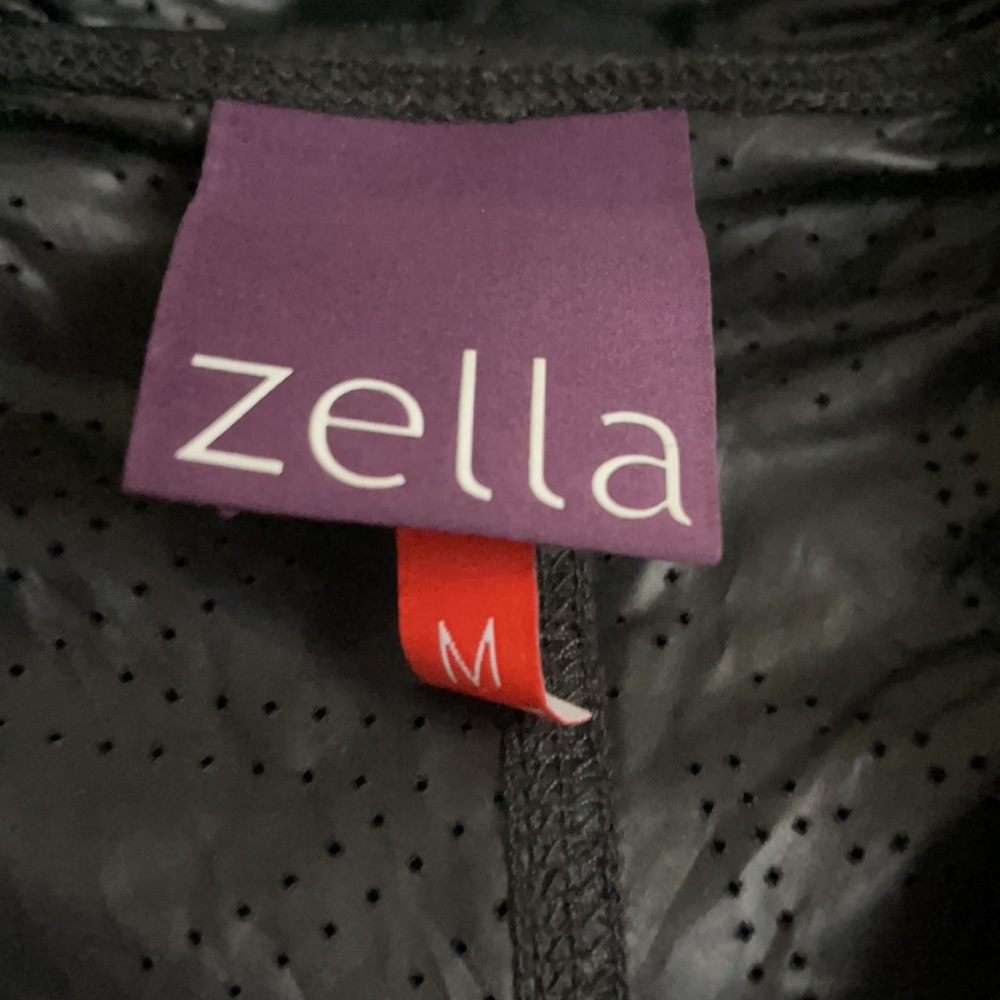 Zella jacket size M - Picture 2 of 12